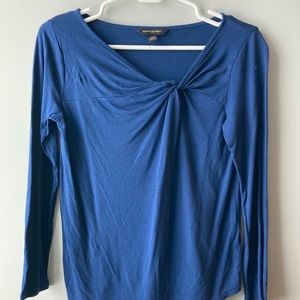 XS Banana Republic Twist Shirt